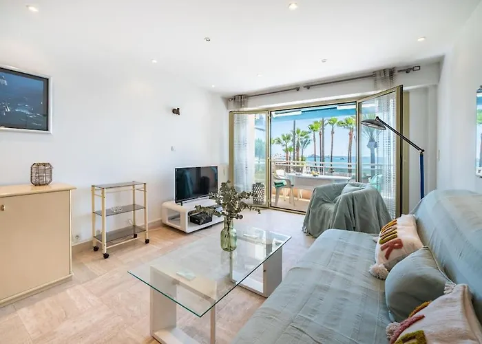 Croisette Vue 2 Pieces Daire Cannes